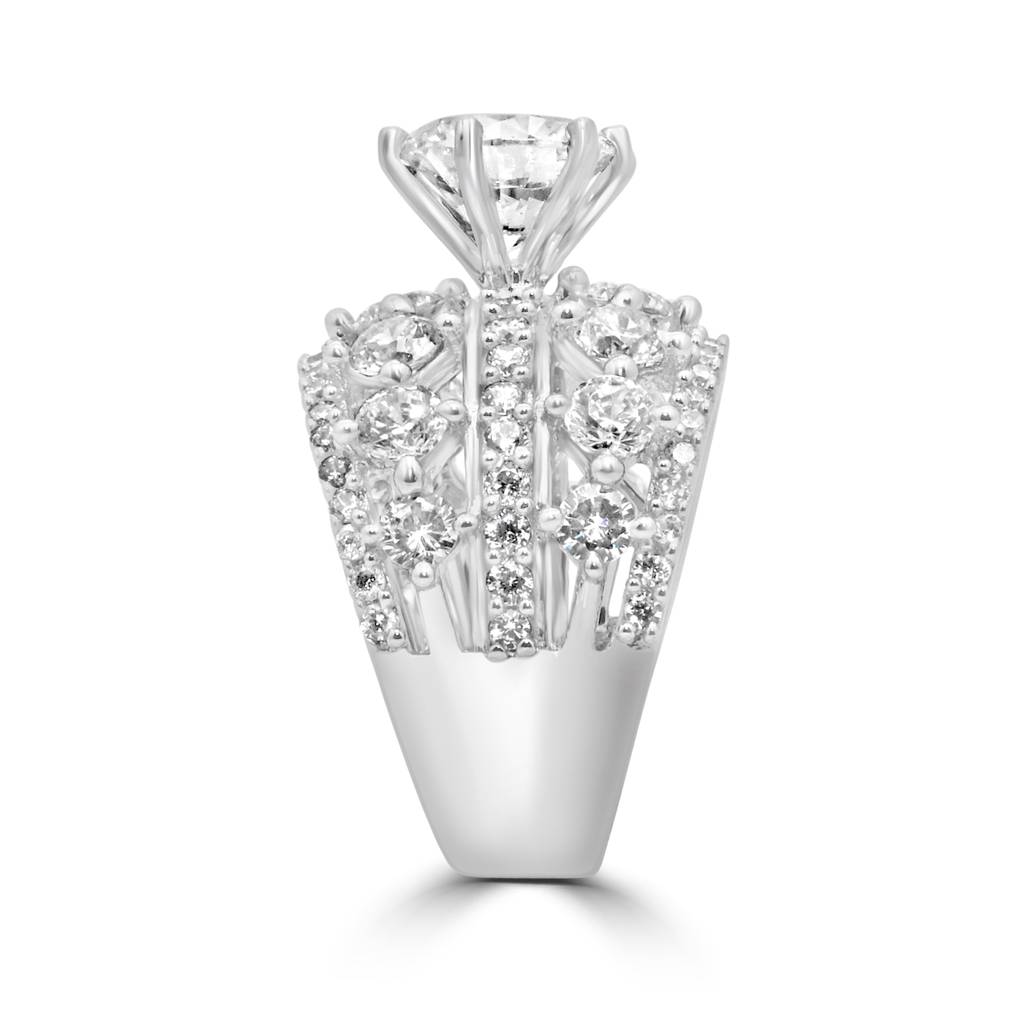 925 Sterling Silver Zircon-Studded Statement Ring For A Bold, Fashionable And Elegant Look : LR1223