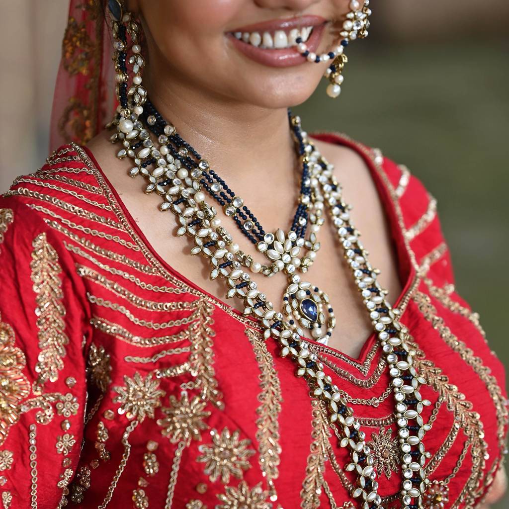 Blue Hues Full Set With Choker, Long Necklace, Earrings, Bracelet & 2 Rings : ACFS512