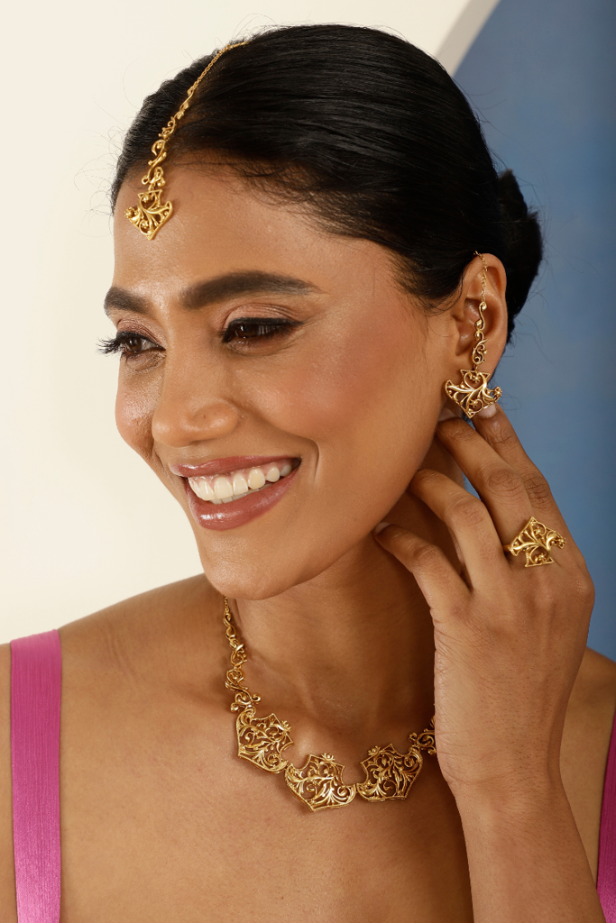 Bahar Chain Earrings