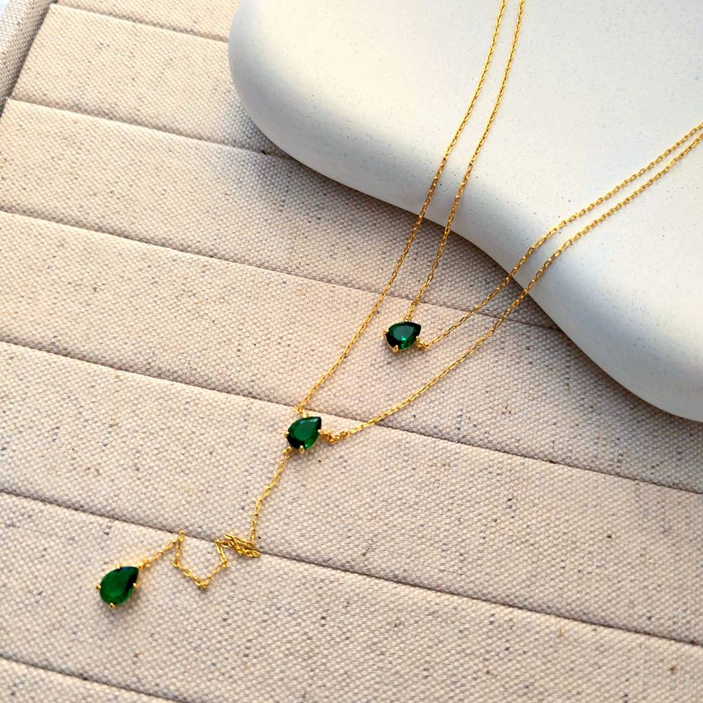 Double Layered Emerald Stone Neckalce : TAA-9708116181270-NECKLACE