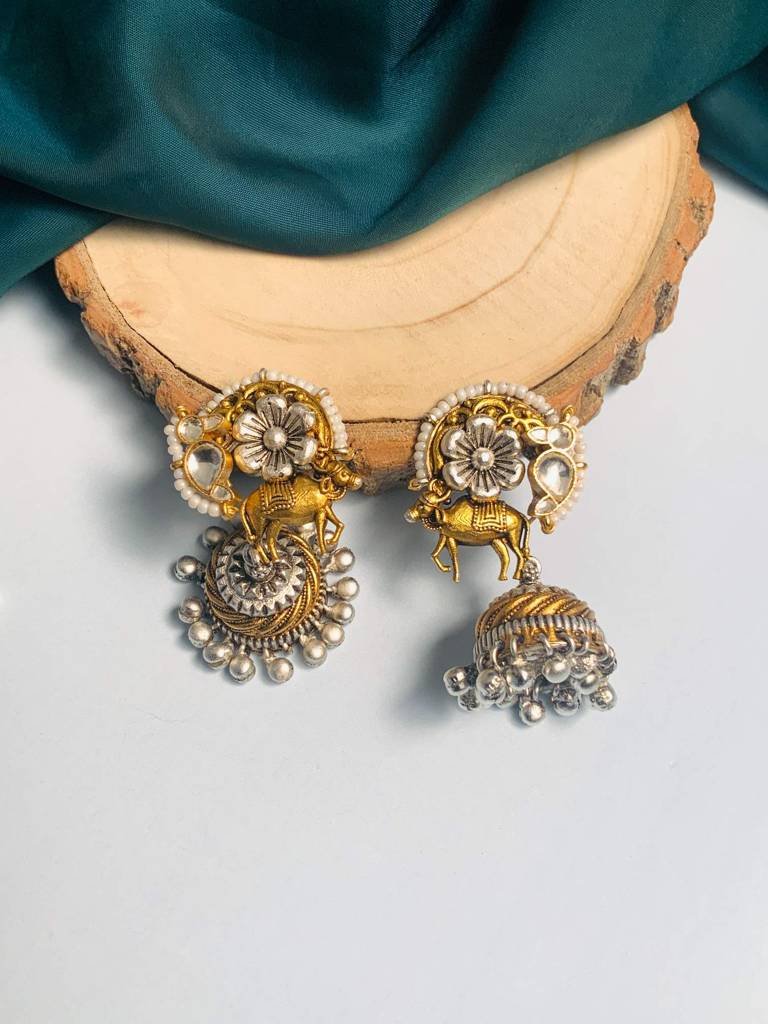 Charming Brass Dualtone Earring : DualToneEarring03