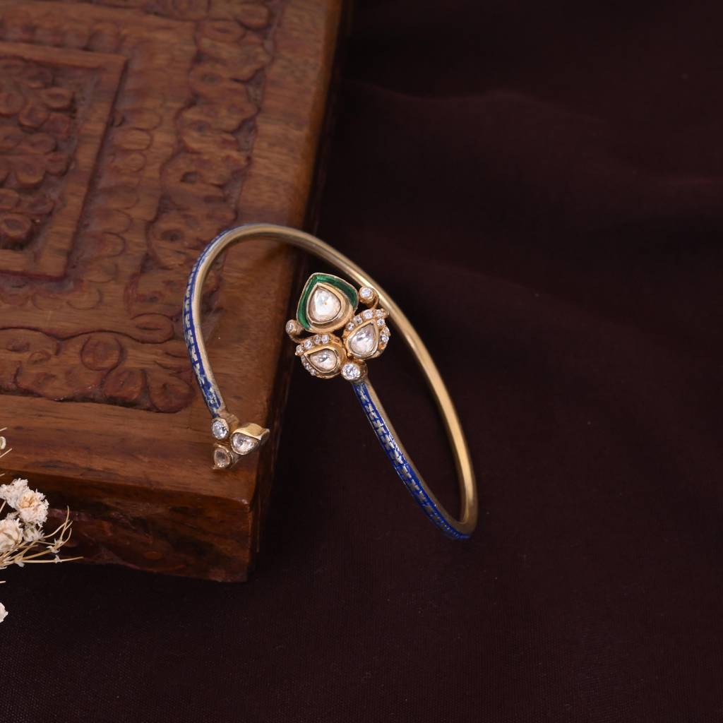 Aarvi Lotus Flexi Tube Bracelet In Jadau With Meenakari : E-BRA-117