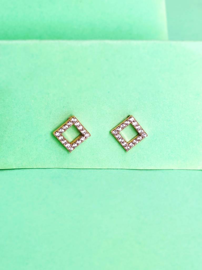 Crystal Square Studs : E-CR-18-0