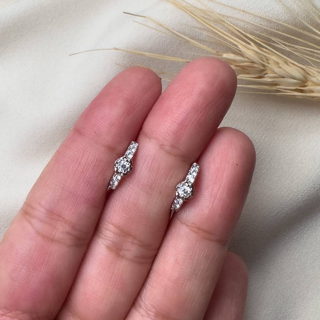 Silver Iris Huggie Hoops : E-HU-36-0