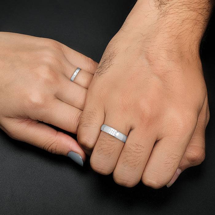 Silver Shining Love Couple Rings : R0259