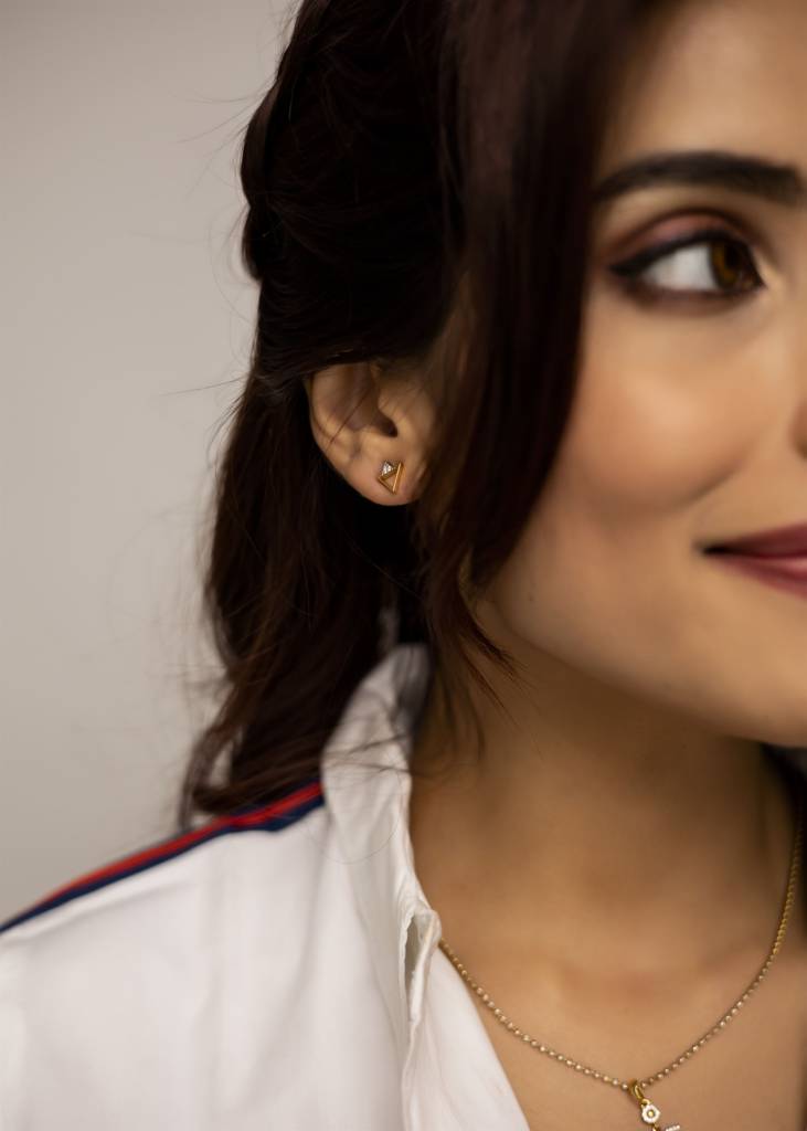 KuberBox 18K Yellow Gold Octavia Stud Earrings