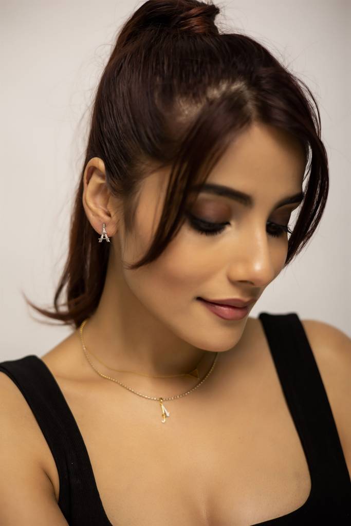 KuberBox 18K White Gold Eiffel Tower Earrings
