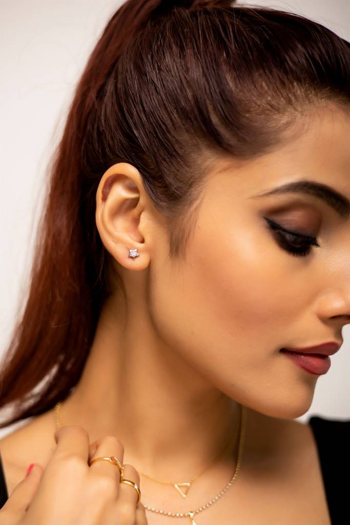 KuberBox 18K White Gold Star Stud Earrings