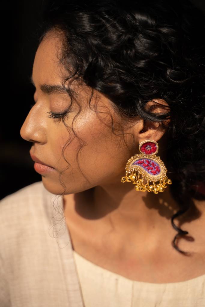 Paisley Earring : E706