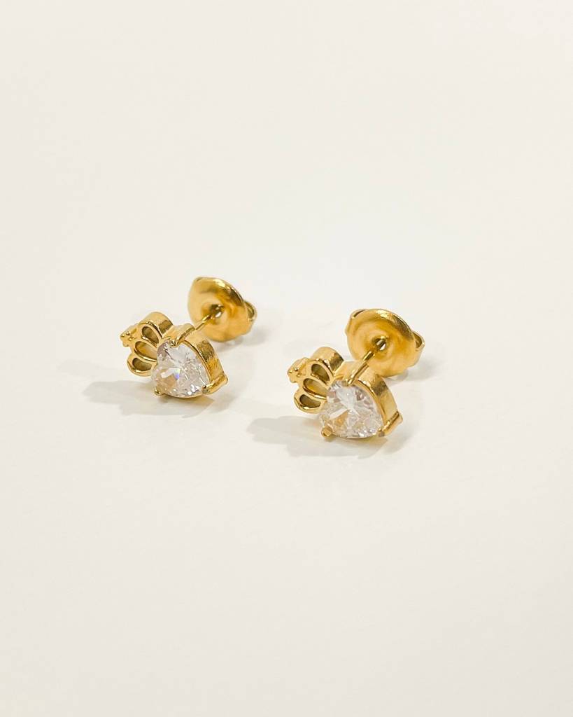 18K Gold Plated Heart Crown Stud Earrings : E96