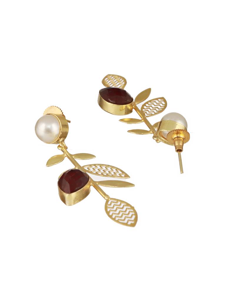 Gold-Plated Leaf Shaped Drop Earrings : EAR-JS24-30307