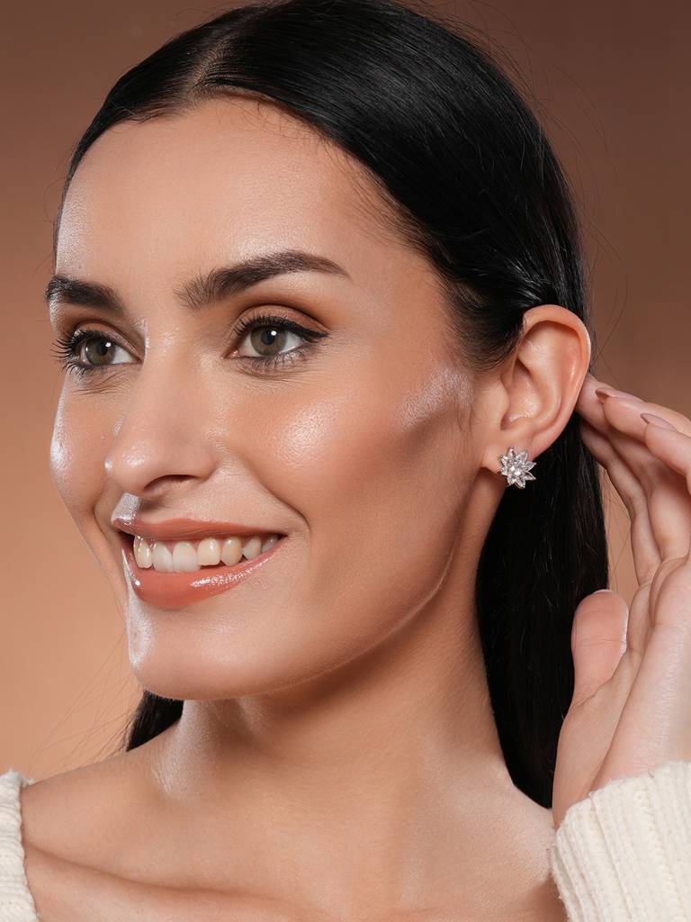 Rhodium Plated Ad Studded Star Shaped Studs Earrings : EAR-JS25-30397