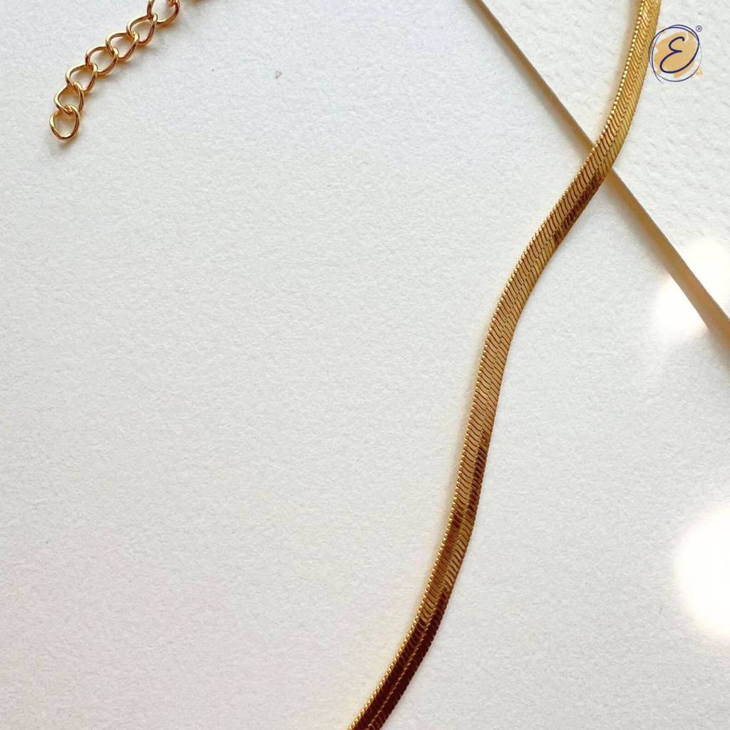 Zoe Gold Herringbone Chain