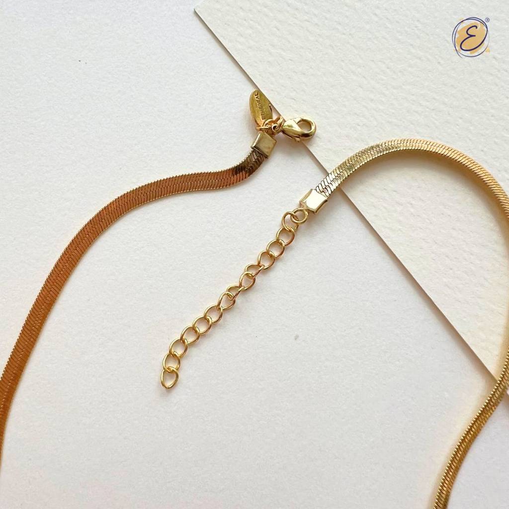 Zoe Gold Herringbone Chain