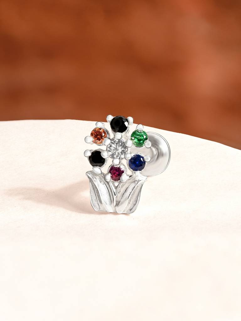 Chaand Phool Silver Nose Pin : EGNP3398