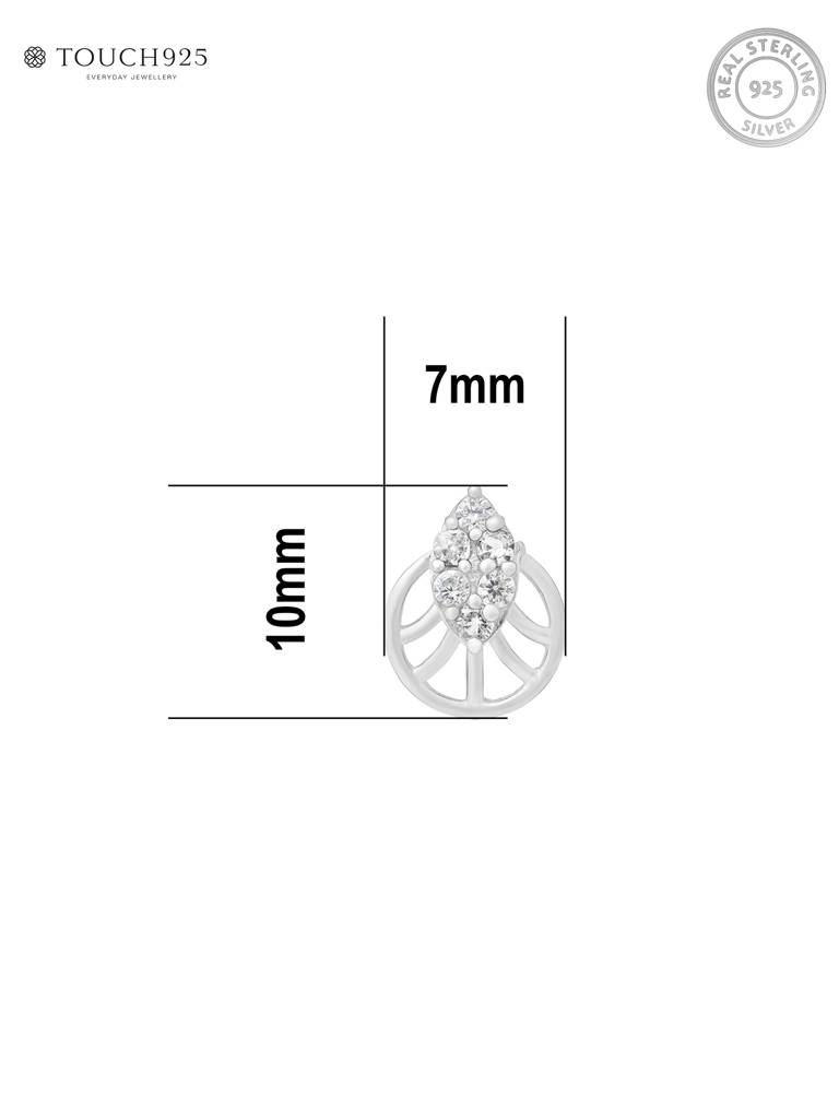 Crest Cluster Silver Nose Pin : ELNP3814