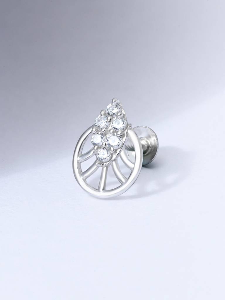 Crest Cluster Silver Nose Pin : ELNP3814