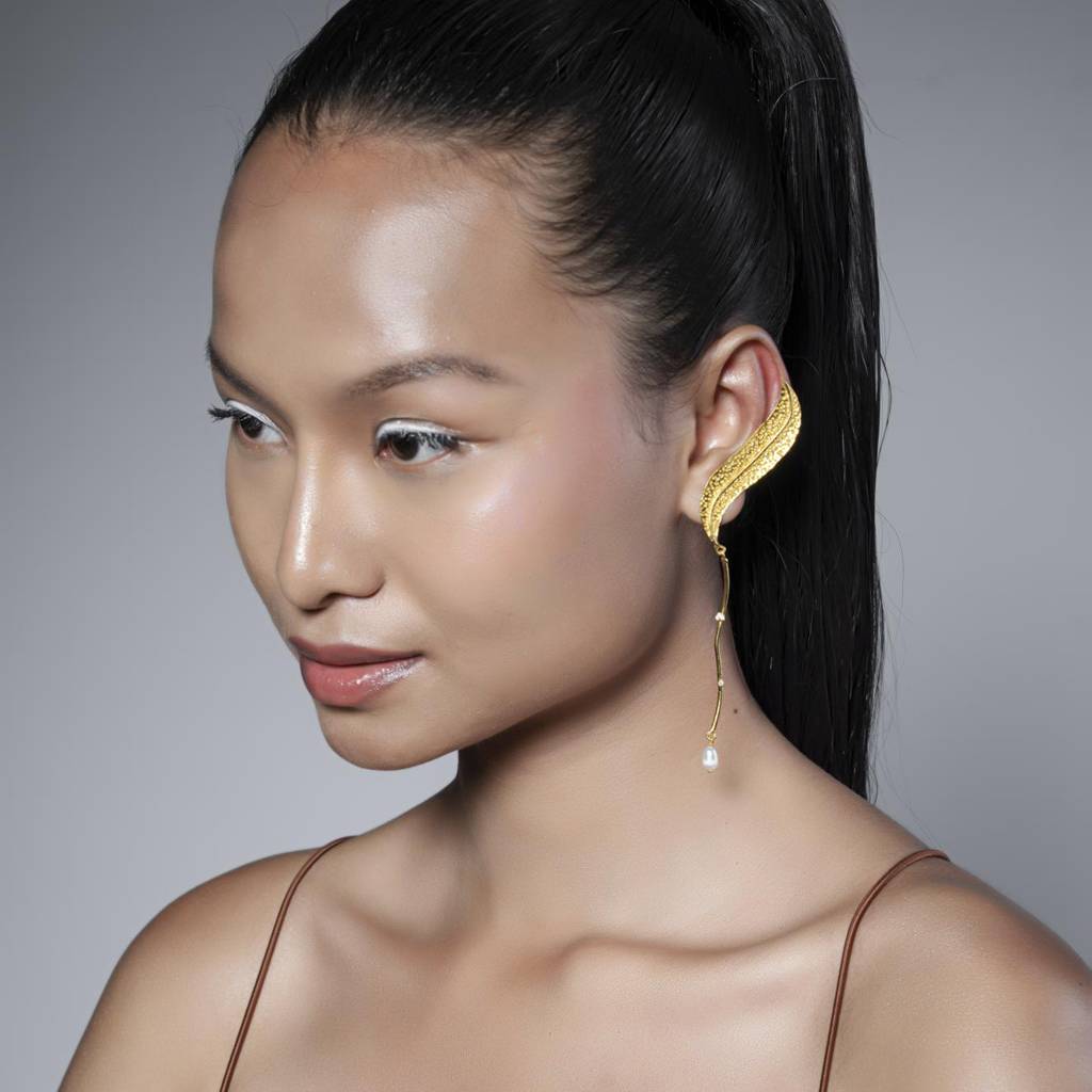 Nina Ear Cuff