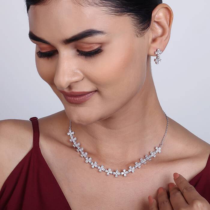 Giva 925 Sterling Silver Bedstraw Flower Set| Gifts For Women And Girls | With Certificate : PD01096ER01059