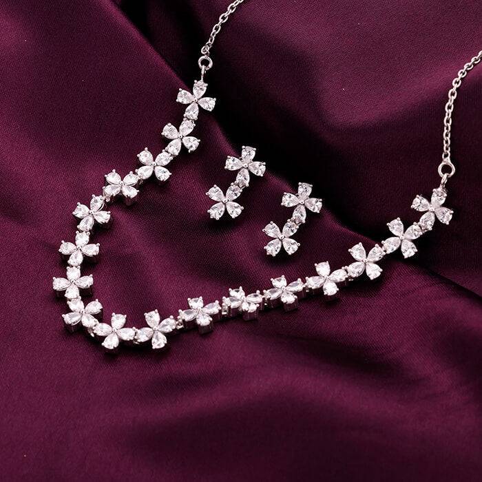 Giva 925 Sterling Silver Bedstraw Flower Set| Gifts For Women And Girls | With Certificate : PD01096ER01059