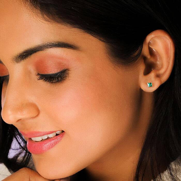 Silver Emerald Green Square Stud Earrings : ER01288
