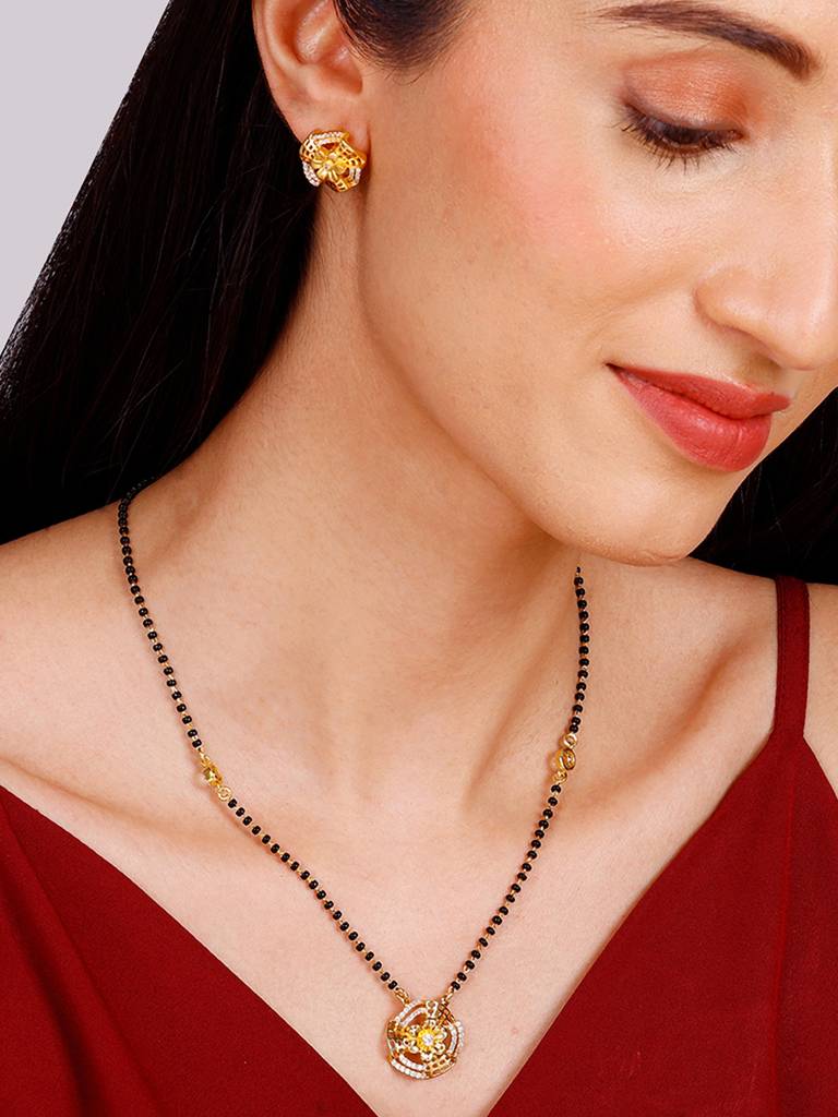 GIVA 925 Sterling Silver Anushka Sharma Golden Bewitching Beauty Set
