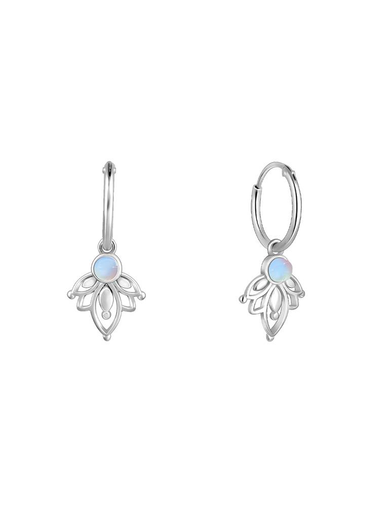 GIVA 925 Sterling Silver Elegant Leaves Earrings