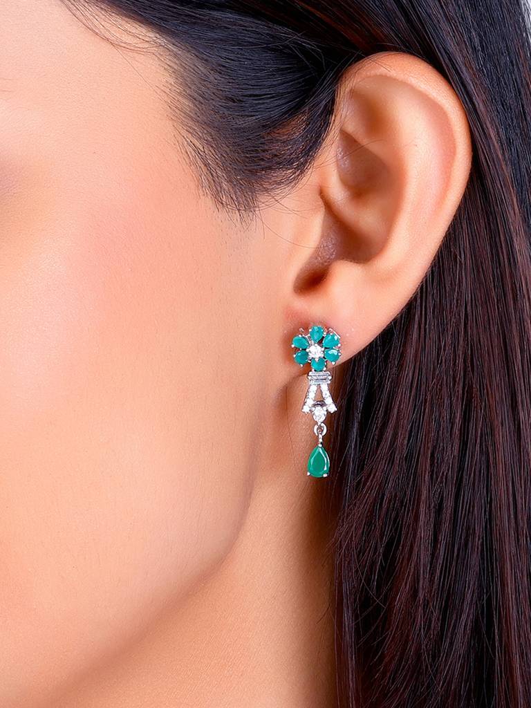 Giva 925 Sterling Silver Green Carnation Earrings