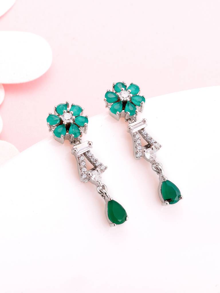 Giva 925 Sterling Silver Green Carnation Earrings