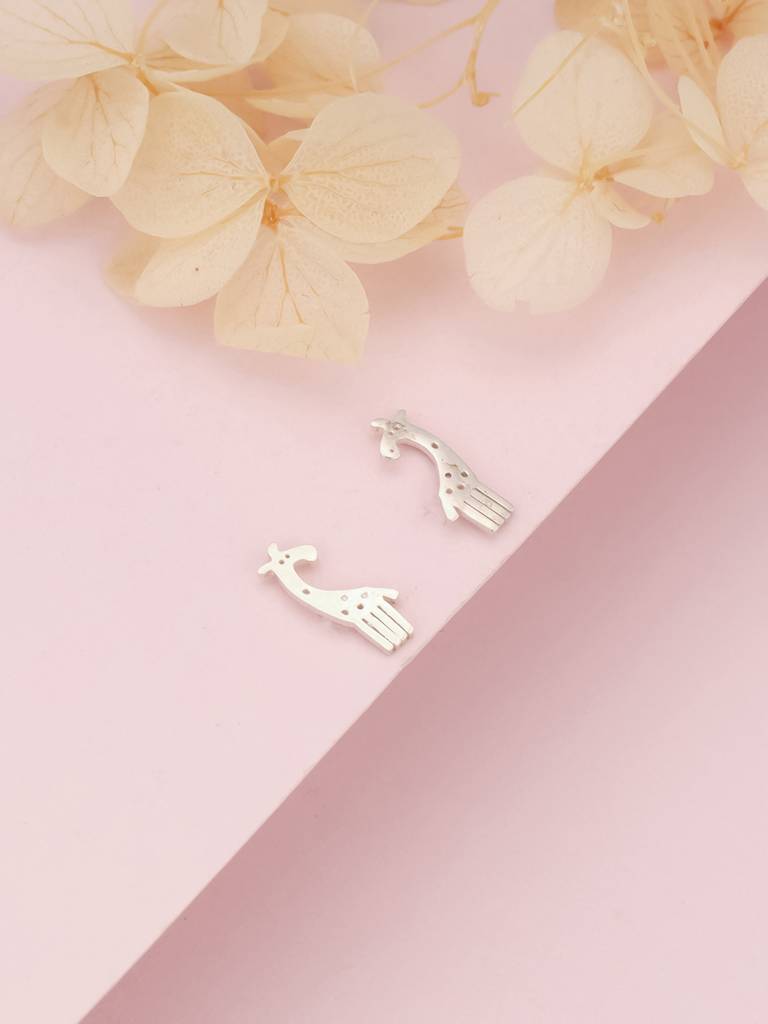 Giva 925 Sterling Silver Graceful Giraffes Earrings