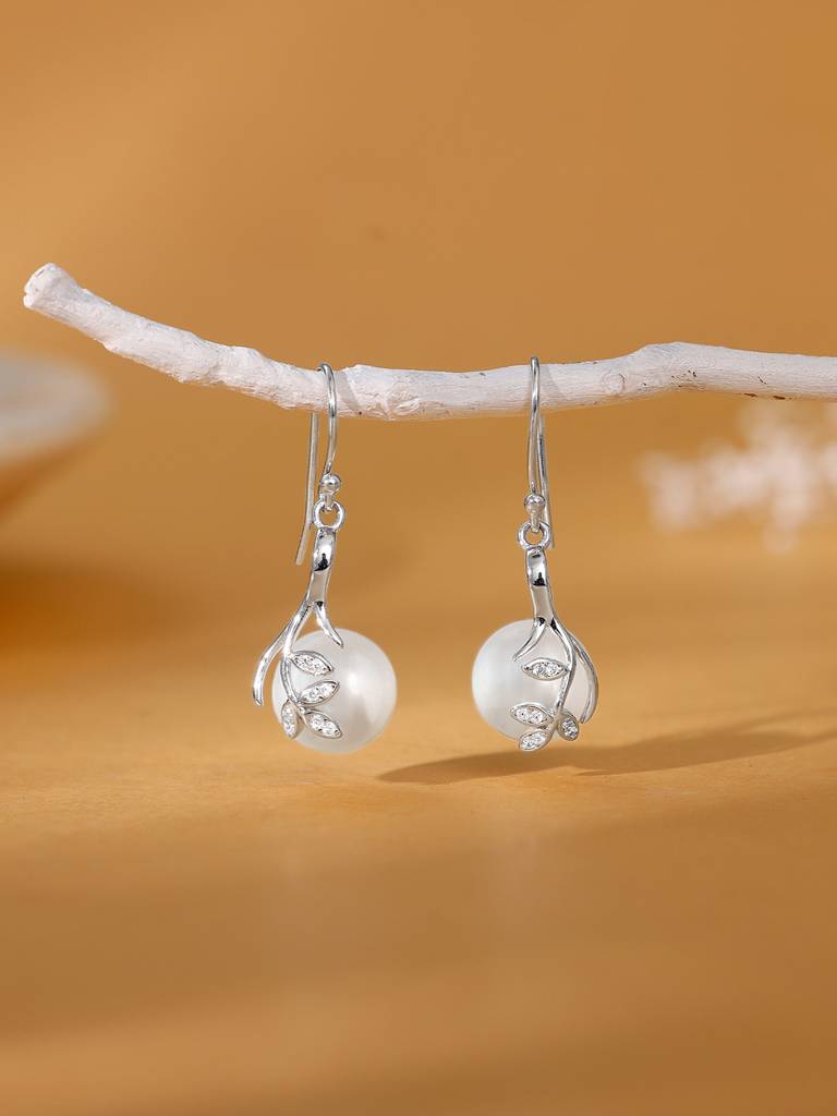 Giva 925 Silver Shinny Pearl Earrings : ER02659