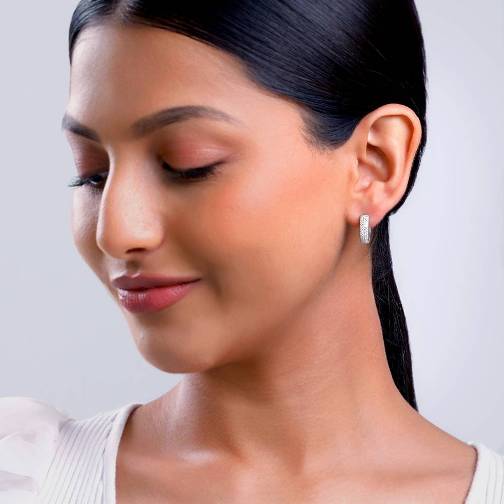 Giva 925 Silver Classic Admiring Hoop Earrings : ER03067