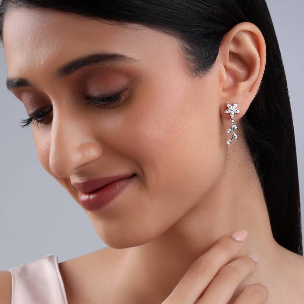 925 Silver Moonvine Magic Earrings : ER03110
