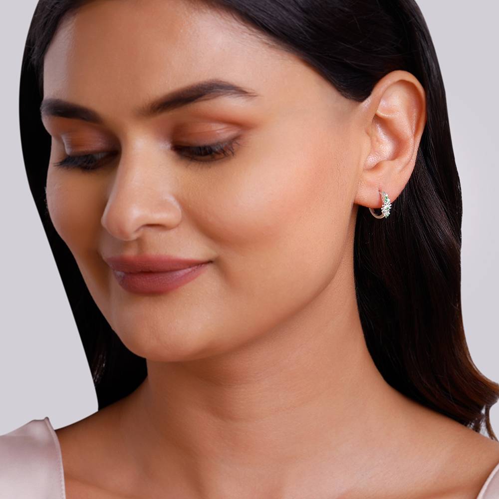 925 Silver Dreamy Flower Hoop Earrings : ER03126