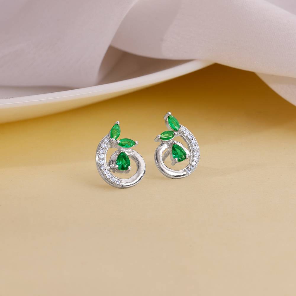 925 Silver Gracious Leaf Studs : ER03151