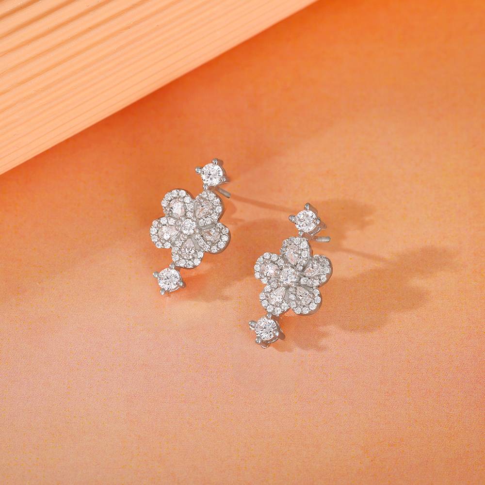 925 Silver Floral Flush Earrings : ER03160