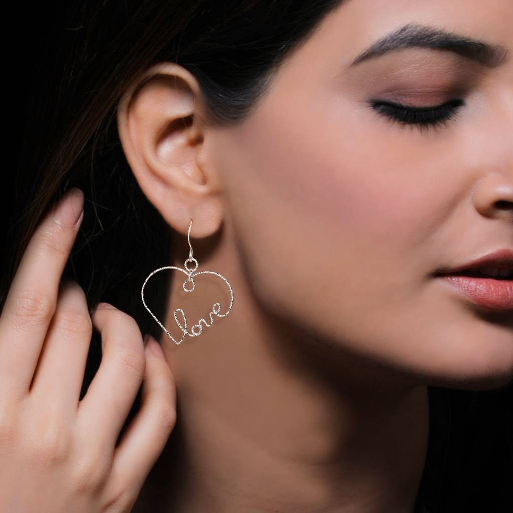 Wired Silver Heart Love Earrings : ER0541