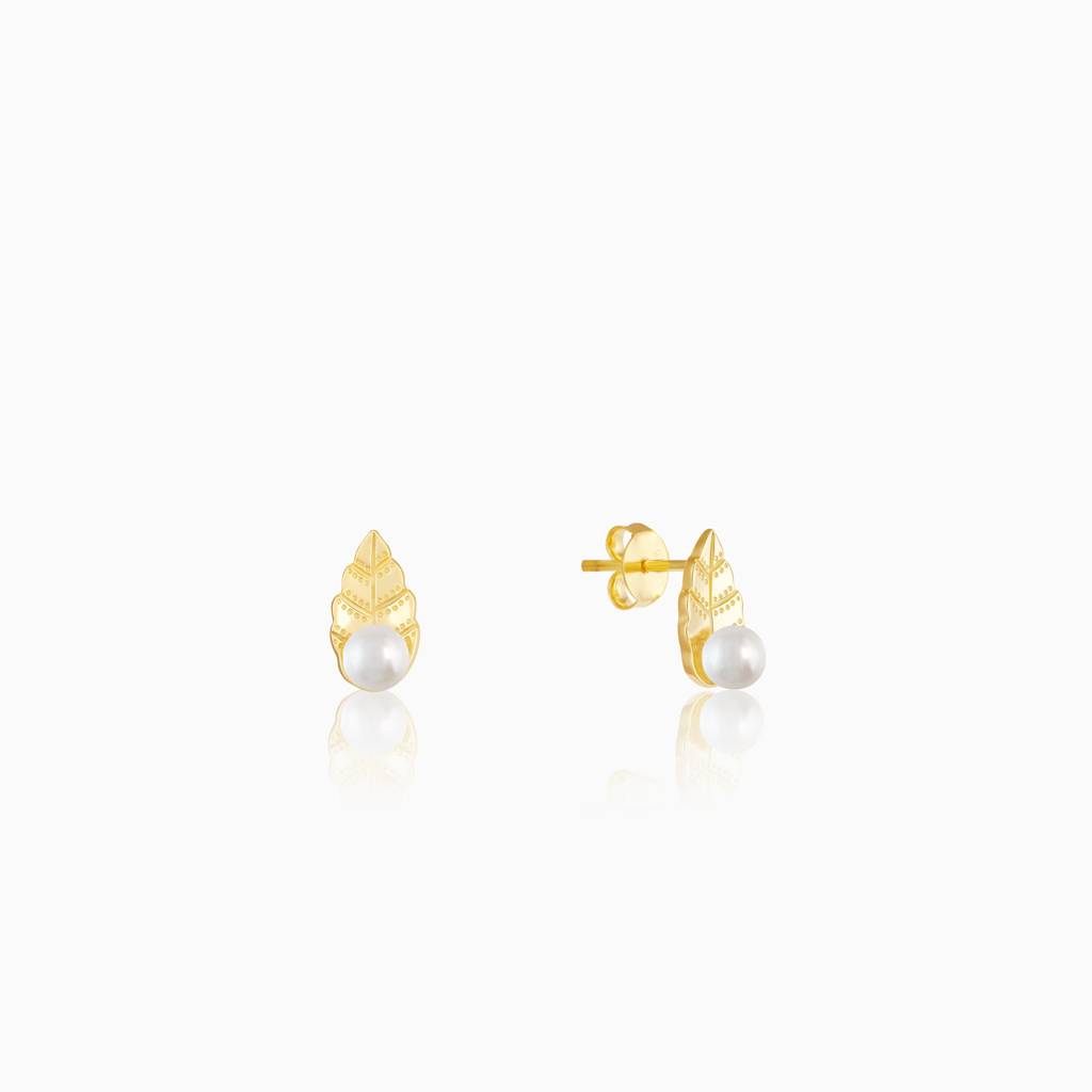 Golden Pearly Leaf Earrings : ER0709