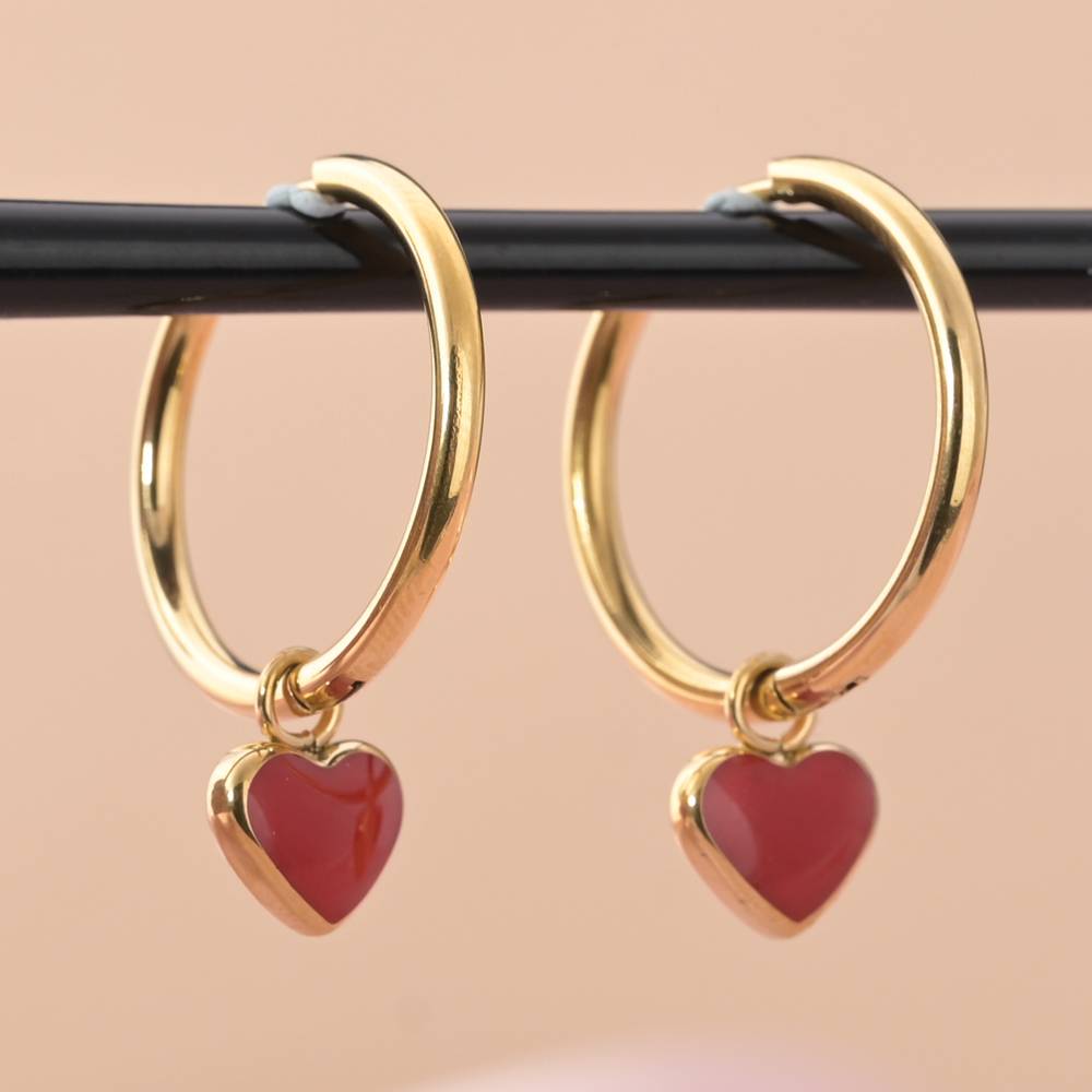 Red Heart Dangle Earrings : ER180