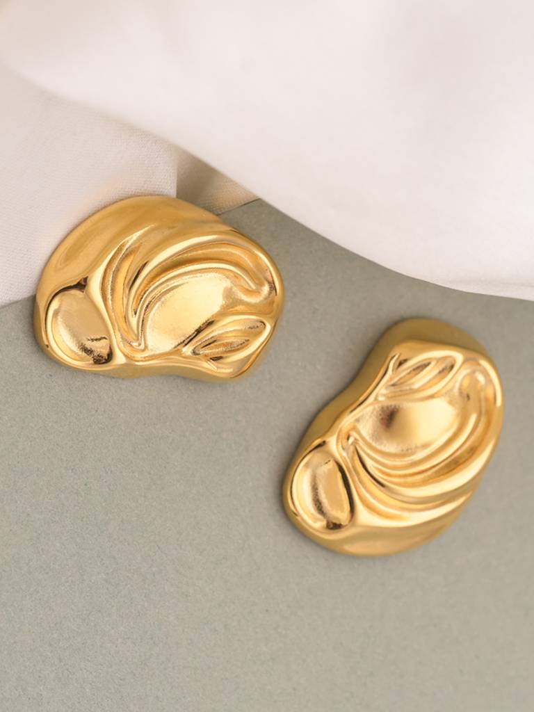 Whimsical Lobe Studs : ER209