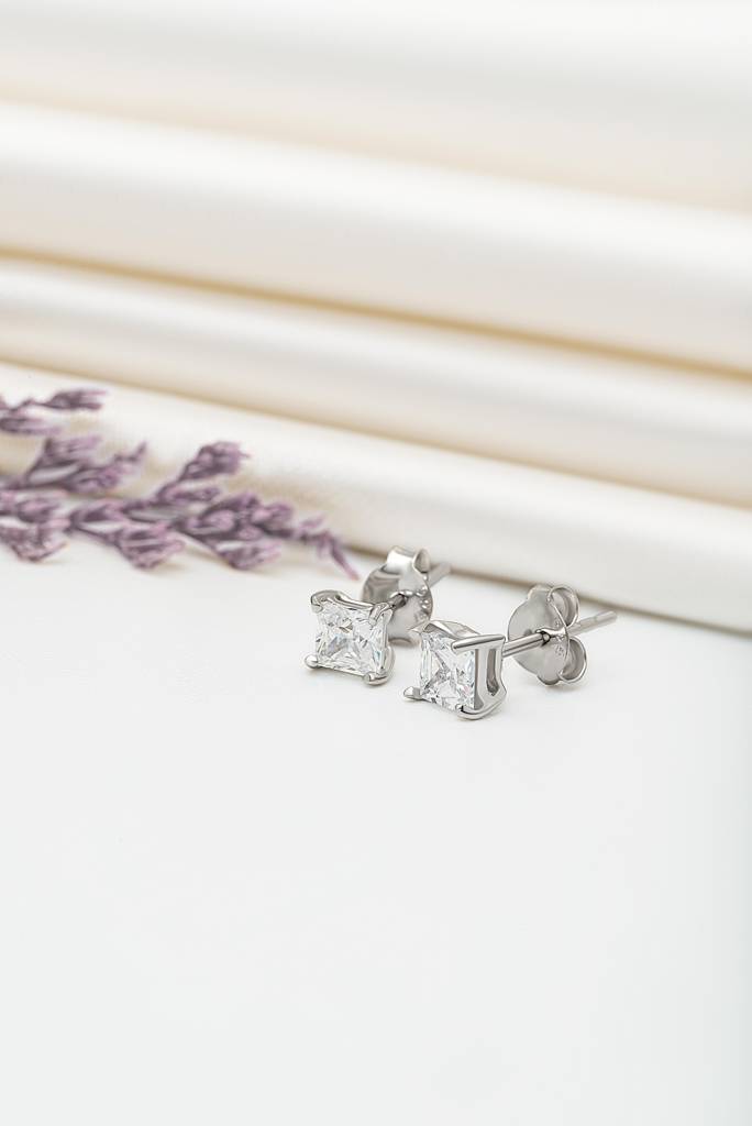 Silberry 925 Sterling Silver Classic 5Mm Studs : ER2382