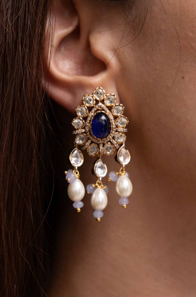 Arzani Earrings : ERAAPR4