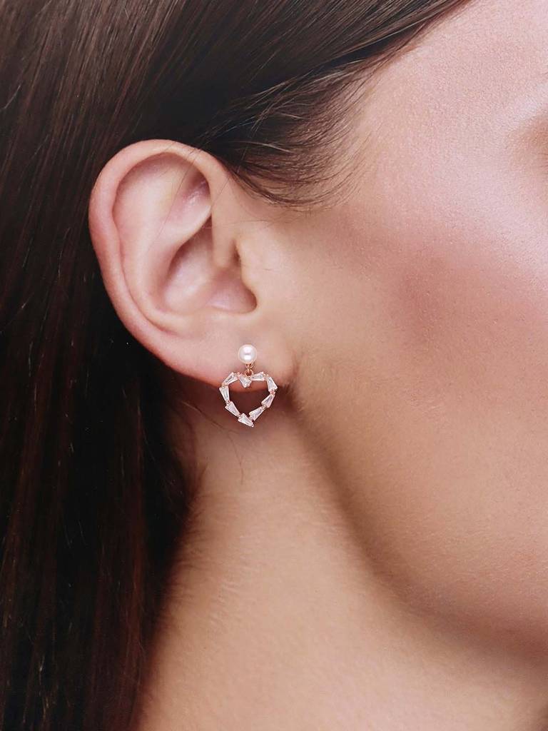 Sterling Silver Rose Gold Intricate Heart Pearl Earrings : ERDR97-RG-NA