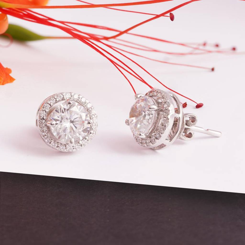 Detachable Round Halo Solitaire Studs