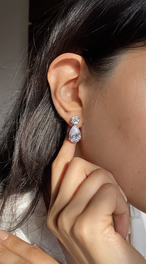 Solitaire Teardrop Earrings : ERS-086-W