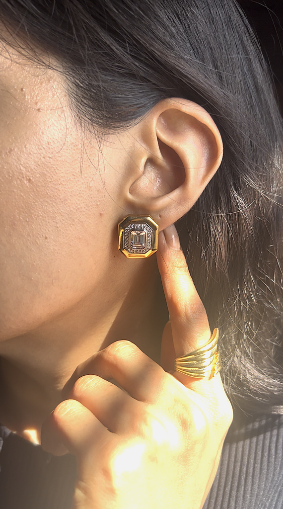 Solara Gleam Earrings : ERS-091-W