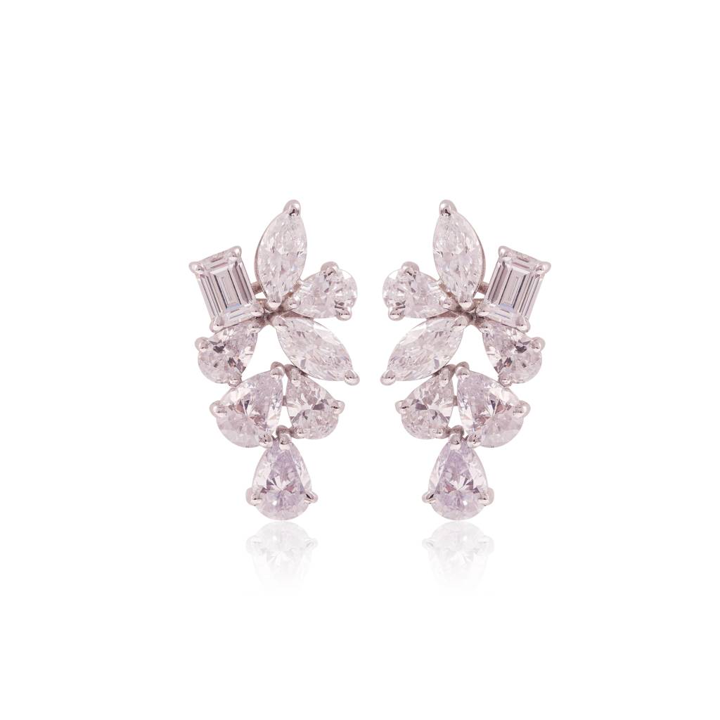 Gleaming Cluster Studs : ERS-101-W