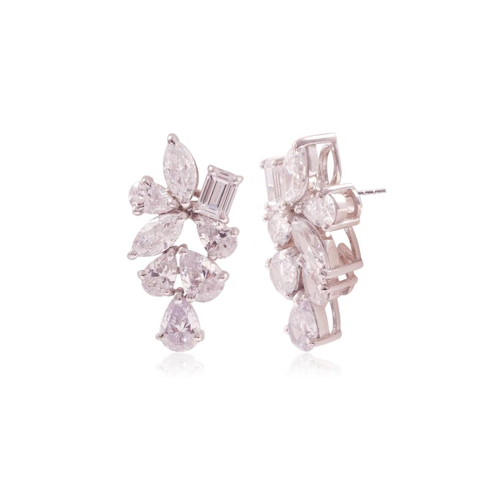 Gleaming Cluster Studs : ERS-101-W