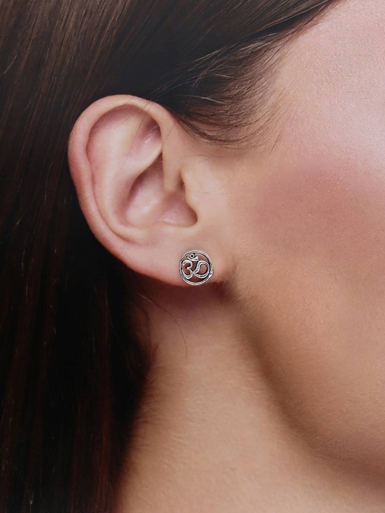 Sterling Oms Casual Silver Studs Earrings : ERSD417-S-NA