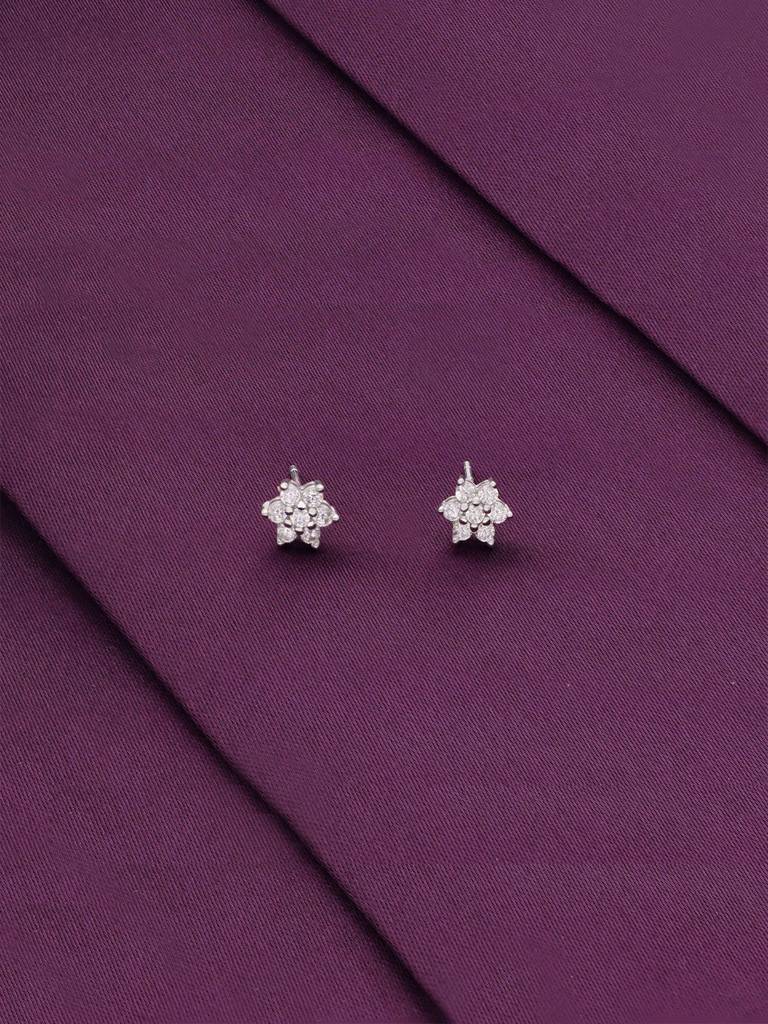 Minimalistic Floral Star Silver Earrings : ERSD507-S-NA